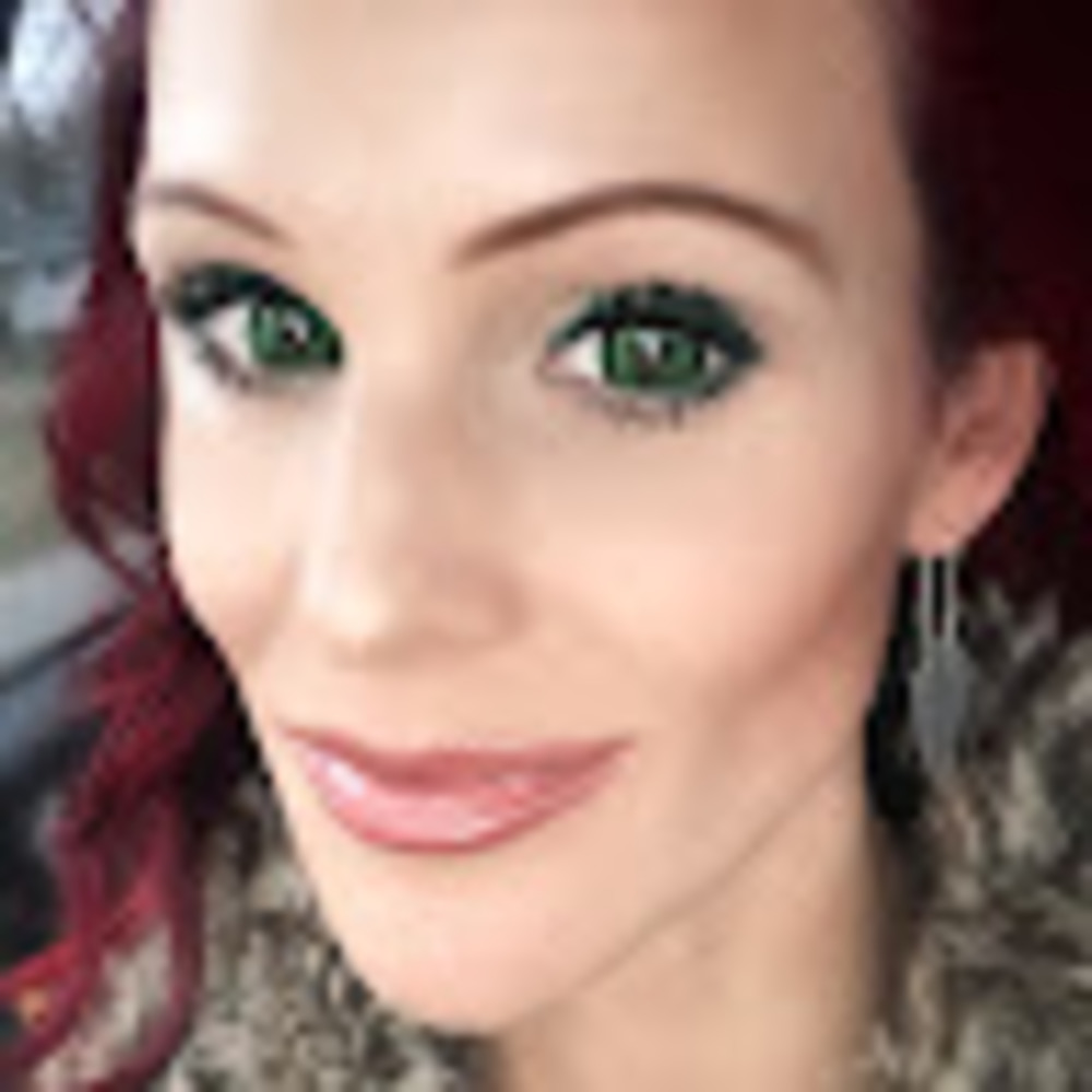 Meet your Posher, Carrie